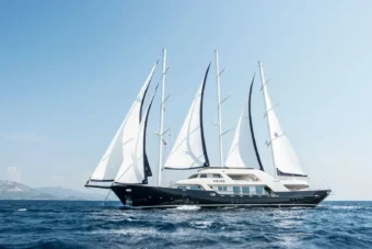 6 cabins sailing yacht rentals - Opus Yachting
