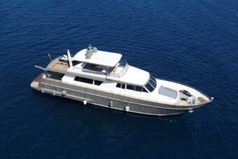 bona dea motor yacht for charter