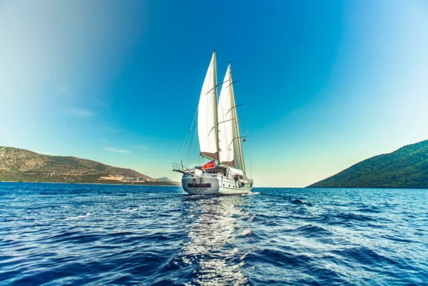 Greece luxury yacht rentals with crew - Opus Yachting