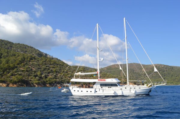 Gul sultan luxury 6 cabins yacht