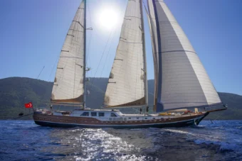 La Bella Vita sailing yacht rental - Opus Yachting