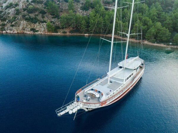 Charter Vista Mare from Marmaris port - Opus Yachting